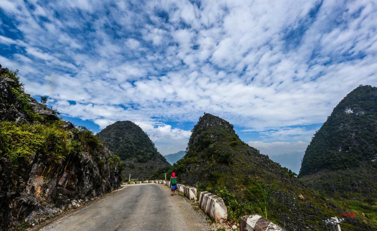 G S Hostel Ha Giang Exteriör bild