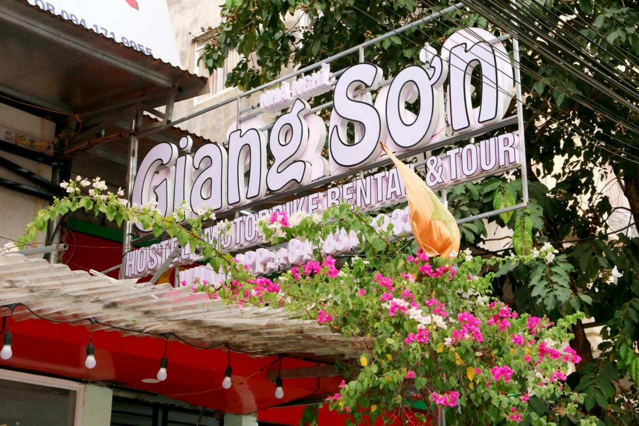 G S Hostel Ha Giang Exteriör bild